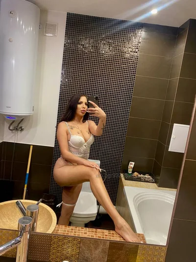 Компаньонка Слънчев бряг - Top Eskort - Строга господарка, Класически секс, Анален секс - снимка 3