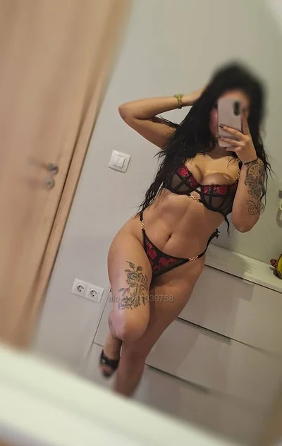 Компаньонка Слънчев бряг - SEXY ESKORT